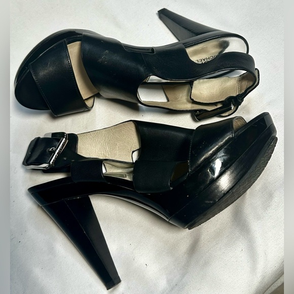 MICHAEL By MICHAEL KORS Carla Leather Open-Toe Platform Buckle Strap Sandals 8.5 - Picture 10 of 12